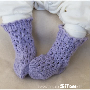 (Bild für) Babysöckchen mit Lochmuster
