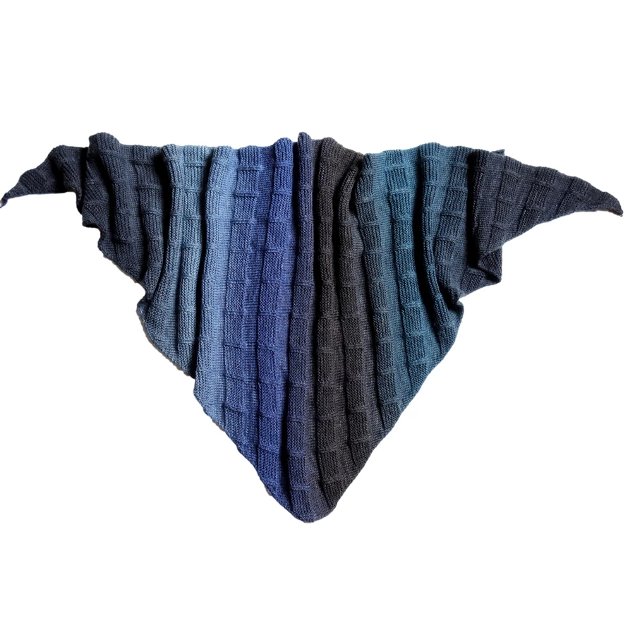 Dreieckstuch gestrickt mit Sesia Talent 4633 Tempesta